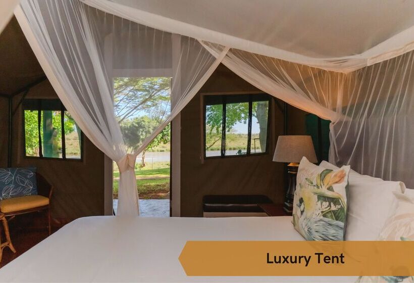 Deluxe Tent, Crocodile Bridge Safari Lodge