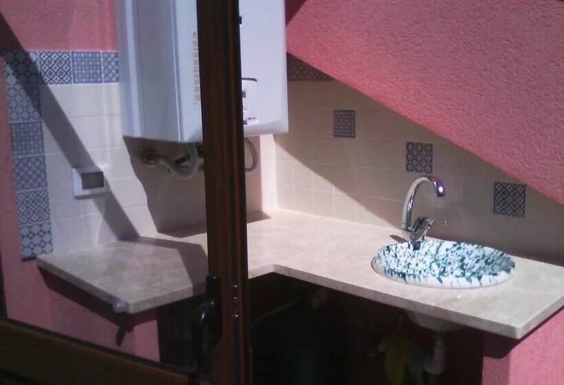 غرفة قياسية فردية, Casa Di Cecilia