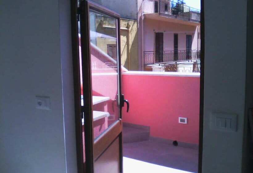 غرفة قياسية فردية, Casa Di Cecilia