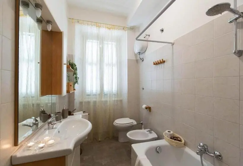 Standard Kolmen Hengen Huone, Vecchio Treno Guest House