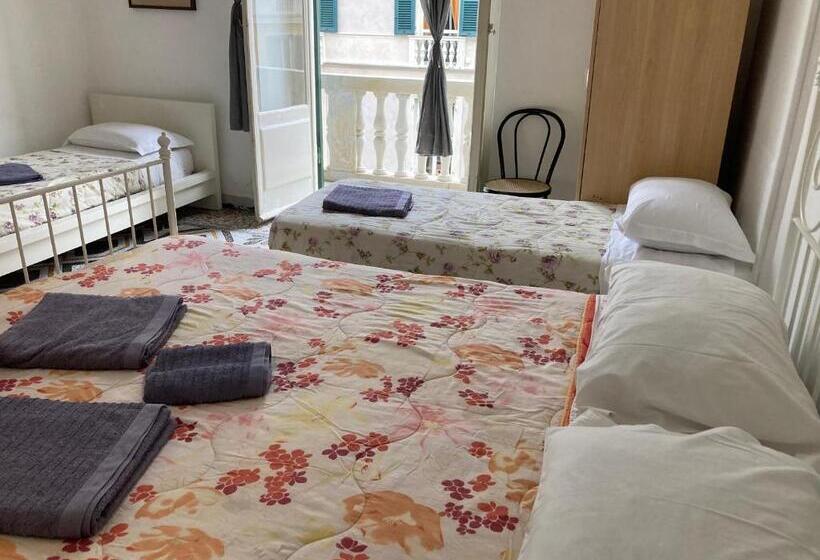 Üç Kişilik Standart Oda, Guest House Roma