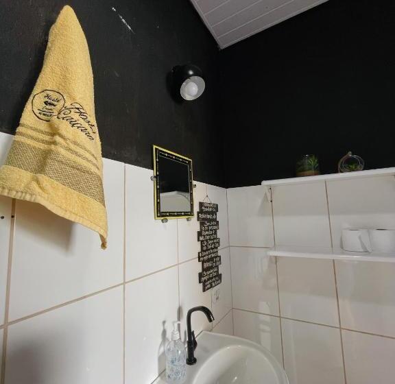 سوئیت با بالکن, Hostel Caiçara   Maresias