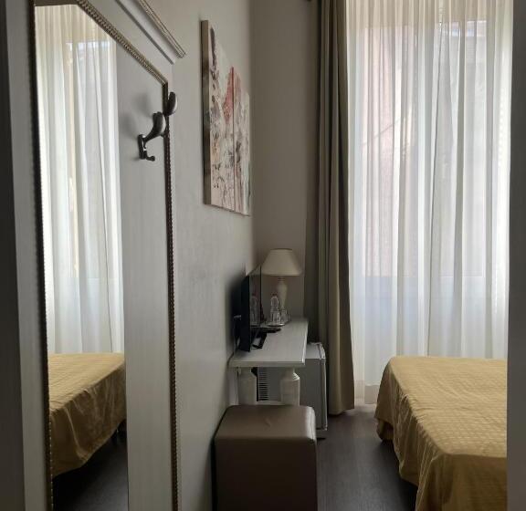 اتاق استاندارد یک نفره, Genova Liberty