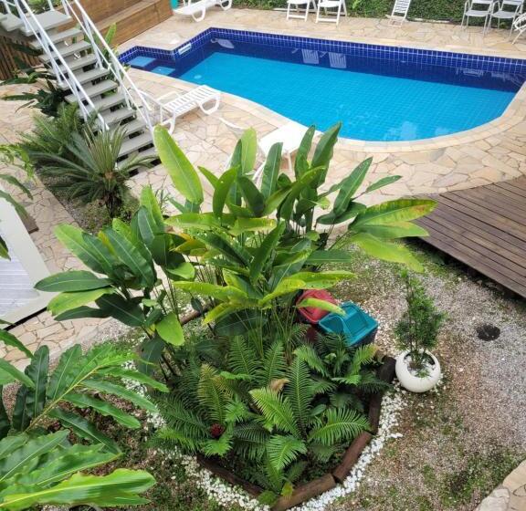 חדר קומפורט לשלושה, Mares De Camburizinho