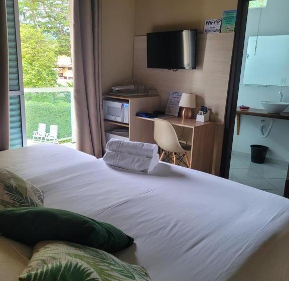 חדר קומפורט לשלושה, Mares De Camburizinho