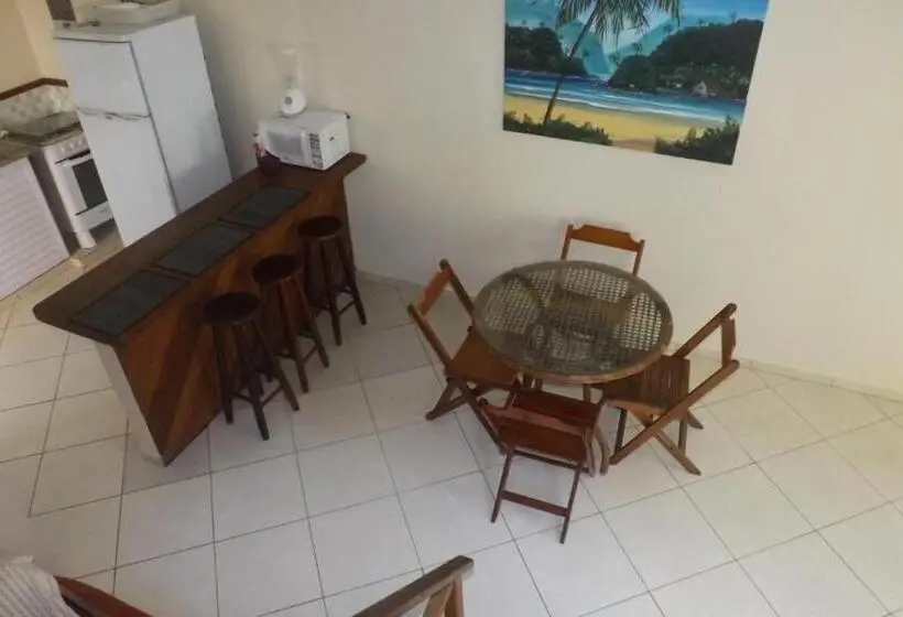 ファミリーステューディオ, Mares De Camburizinho
