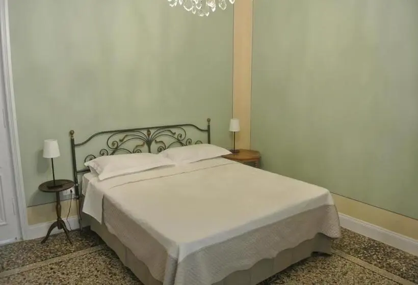 اتاق لوکس, Palazzo Zecchino B&b