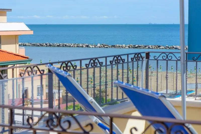 1 Bedroom Penthouse Apartment, Residence Ducale