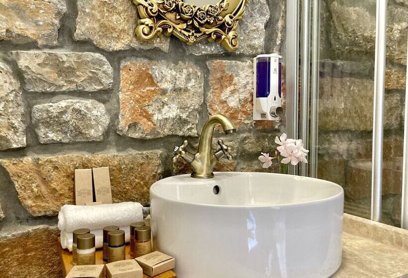 Номер Стандарт Вид на Сад, Portofino Boutique
