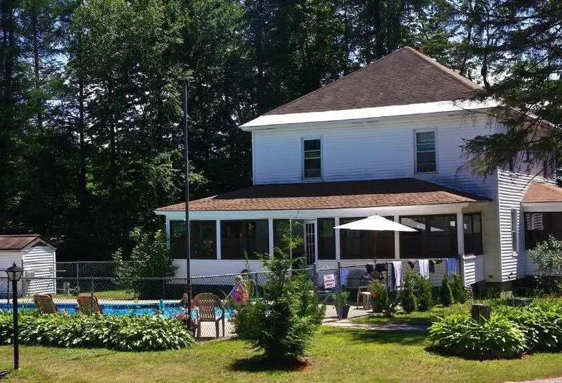 اتاق خانوادگی, Profile Motel & Cottages