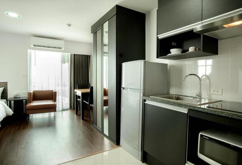 Estudio Estándar, Winner Sriracha Serviced Apartment