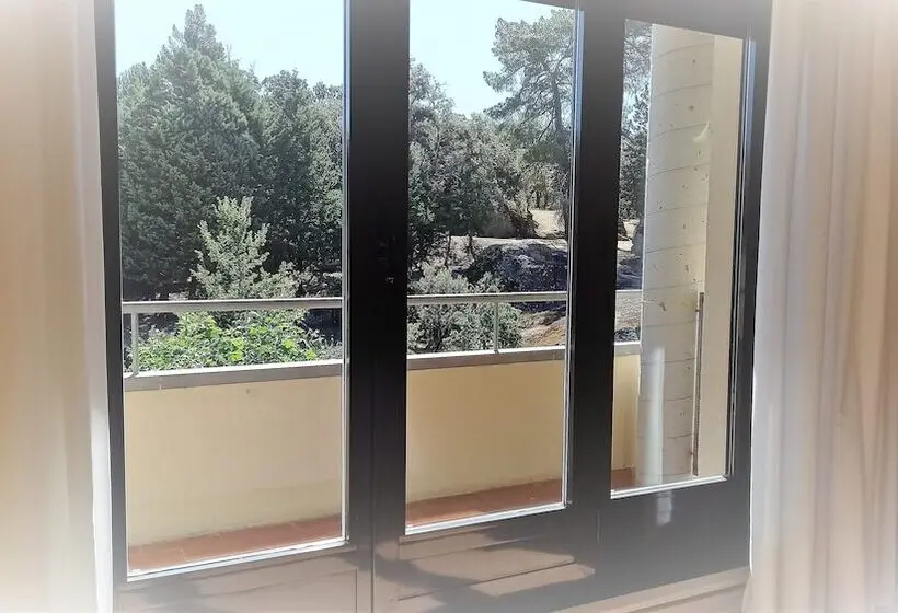バルコニー付きスタンダードルーム, Balneario De Retortillo
