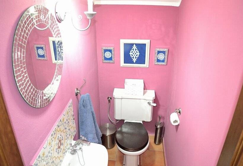 Дом 4 Спальни, Casa Azul