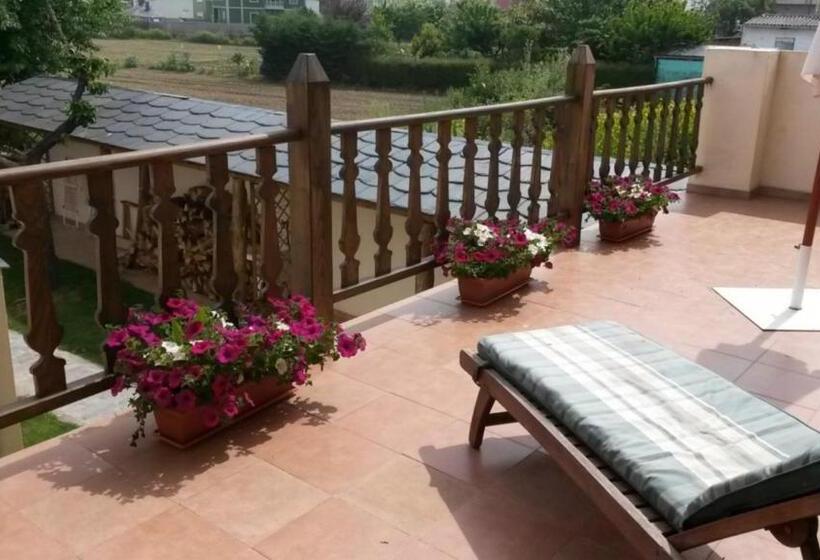 Номер Стандарт Вид на Сад, La Casona De Sarria
