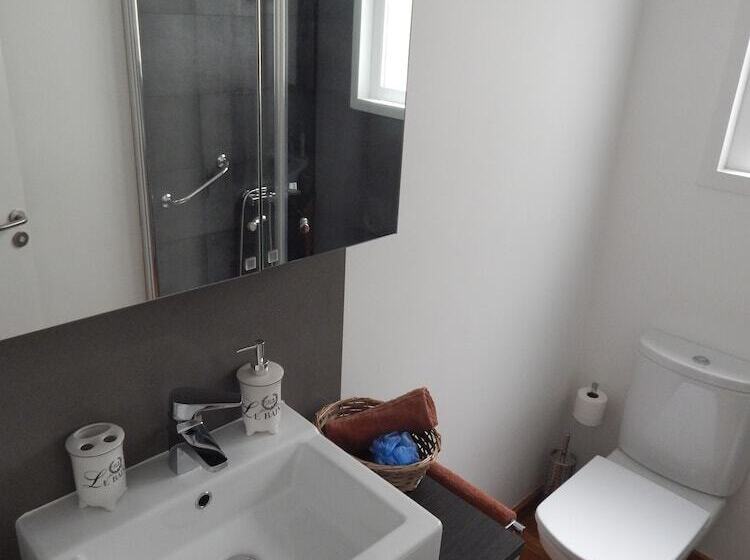 اتاق استاندارد با سرویس بهداشتی مشترک, Twenty Seven Degrees Las Palmas