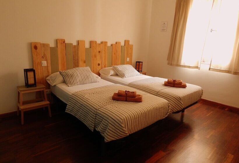 اتاق استاندارد با سرویس بهداشتی مشترک, Twenty Seven Degrees Las Palmas