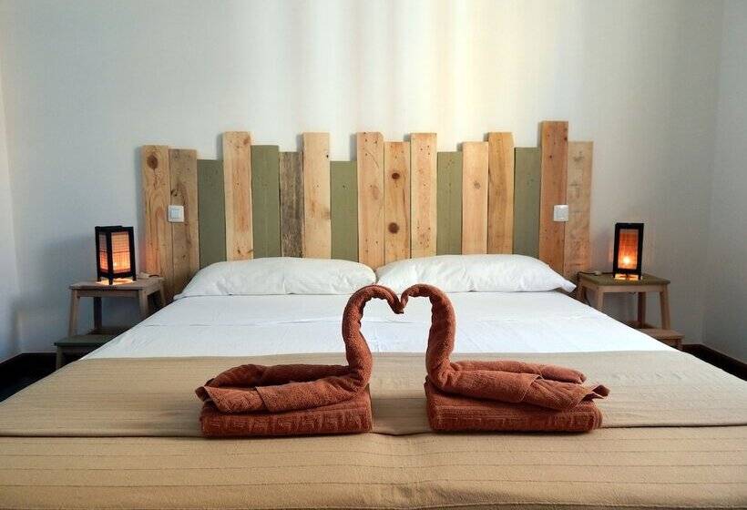 اتاق استاندارد با سرویس بهداشتی مشترک, Twenty Seven Degrees Las Palmas