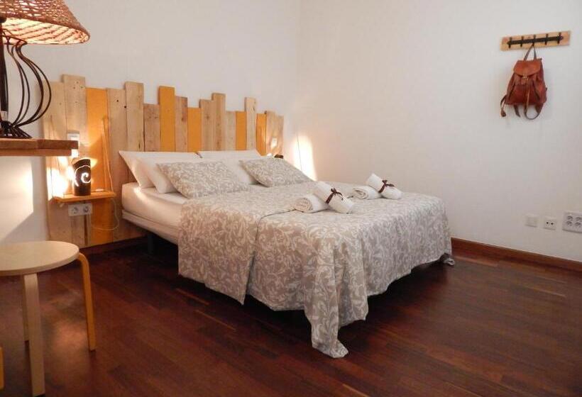 اتاق استاندارد با سرویس بهداشتی مشترک, Twenty Seven Degrees Las Palmas