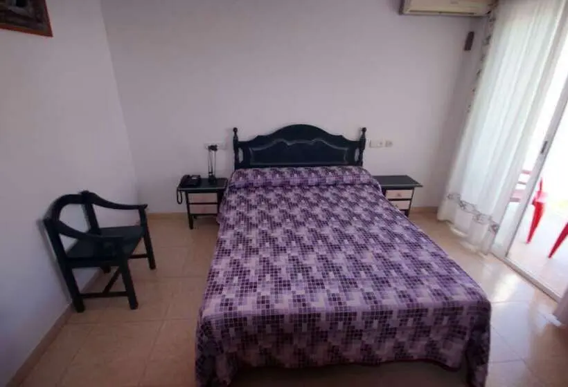Standard Yhden Hengen Huone, Hostal Sol Bahía San José