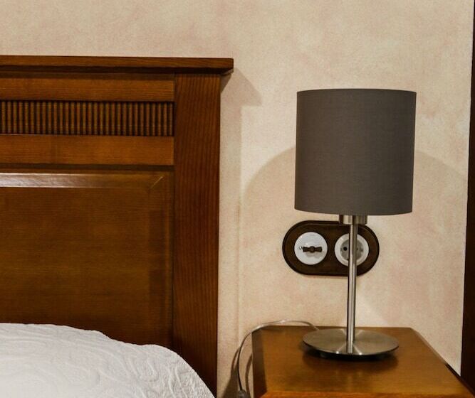 Номер Стандарт, Saint James Way