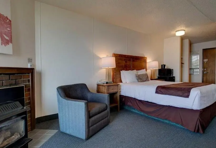Standard-studio, Ester Lee Motel