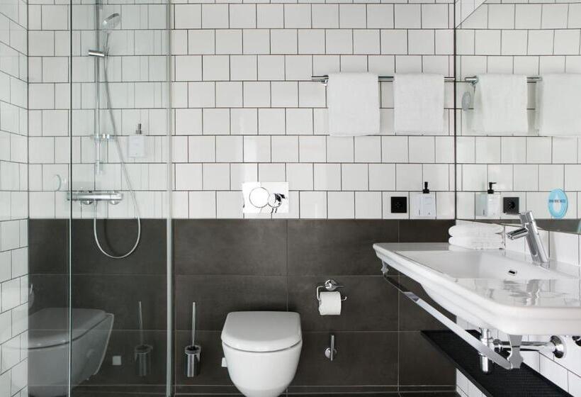 Номер Стандарт, Comfort Hotel Västerås