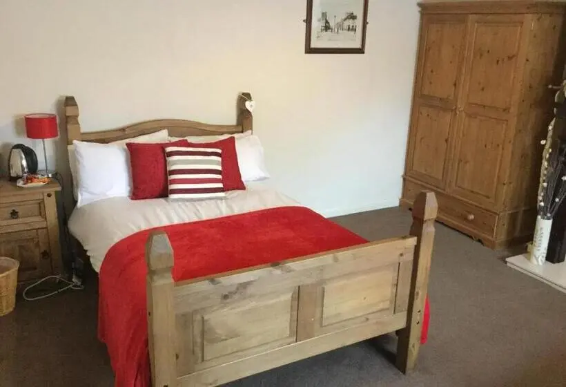 Standard room with outdoor bath, The Huntsman