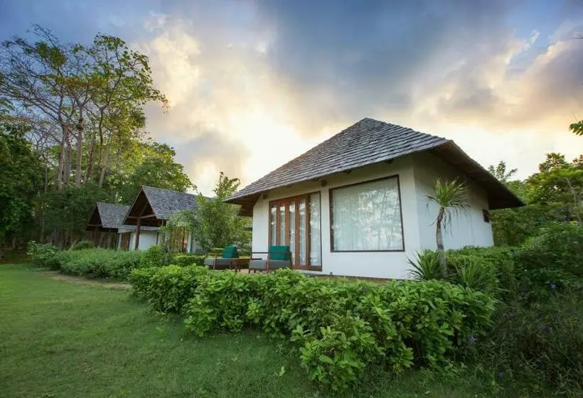 オーシャンビューのデラックス１ベッドルームビラ, Mira Montra Resort Koh Mak