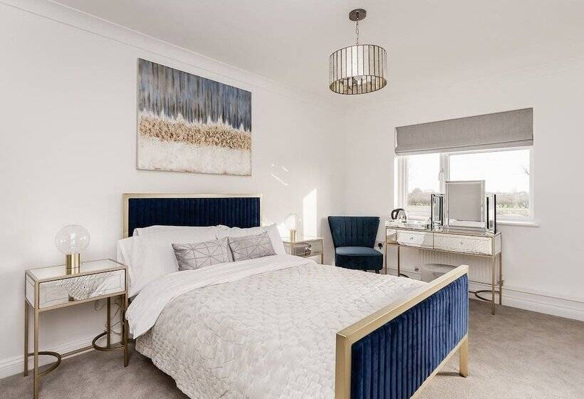 Номер Executive, Pike & Eel Hotel And Marina