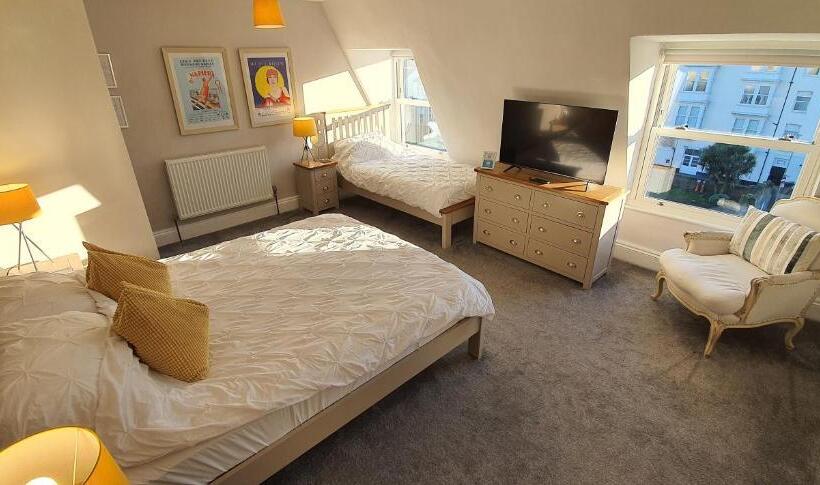 اتاق سوپریور خانوادگی, Rocky Cove Bed And Breakfast