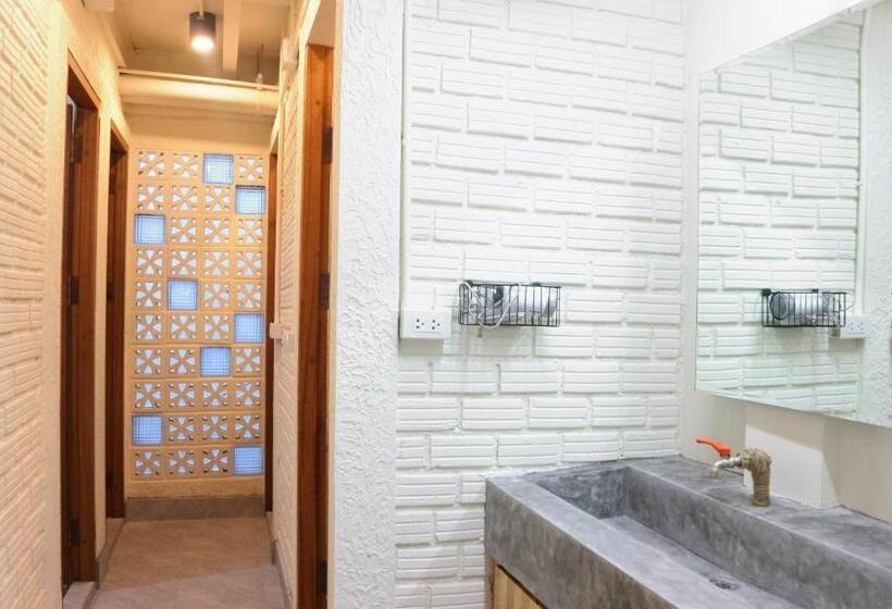 标准间带阳台, Silla House