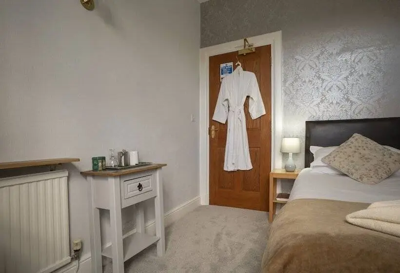 Standard Yhden Hengen Huone, Lyndale Guest House