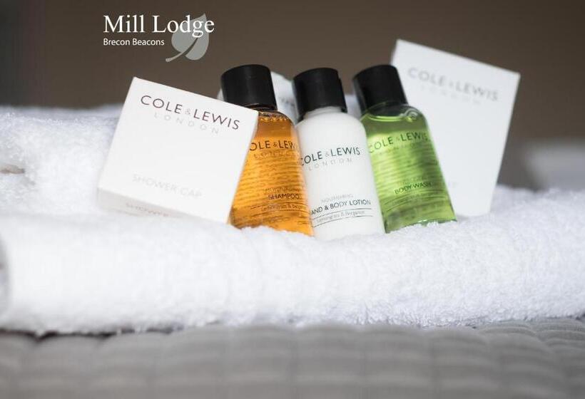 キングサイズベッドのスーペリアルーム, Mill Lodgebrecon Beacons