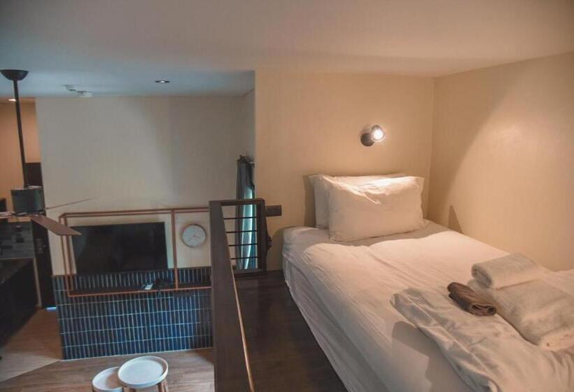 סוויטה משפחתית, Gategaa Village