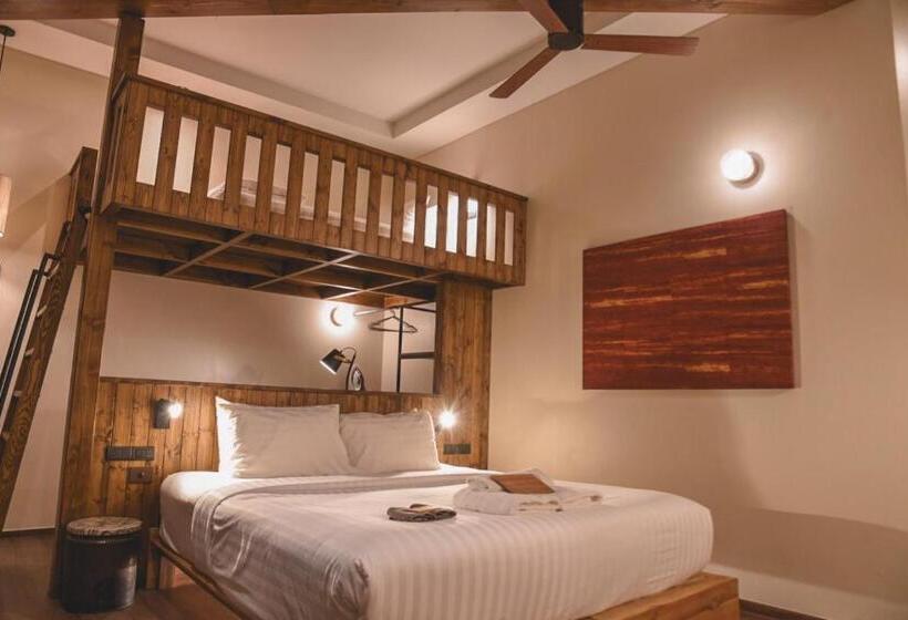 סוויטת ג'וניור, Gategaa Village