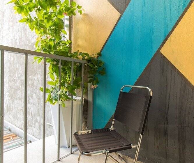 اتاق سوپریور, Soho