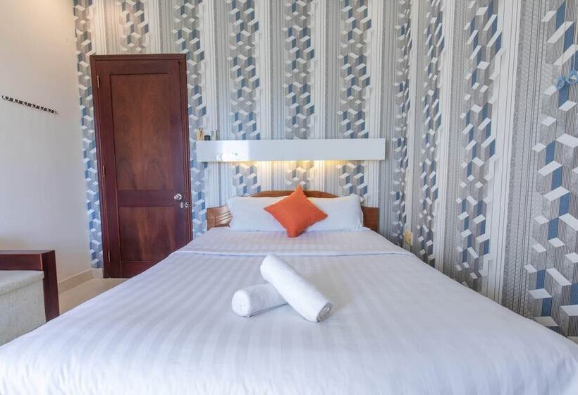 اتاق لوکس با بالکن, Soho