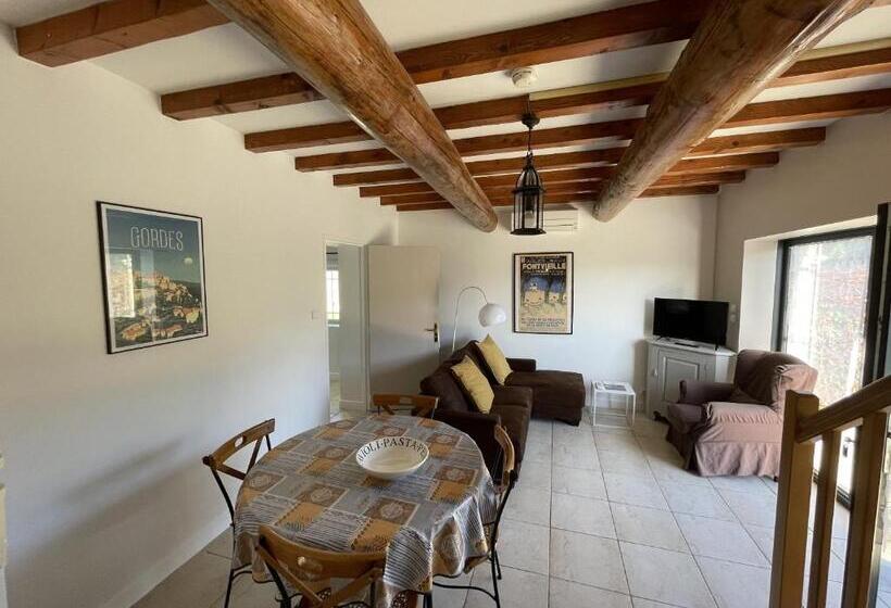 جناح سوبيريور, Le Mas Des Chutes