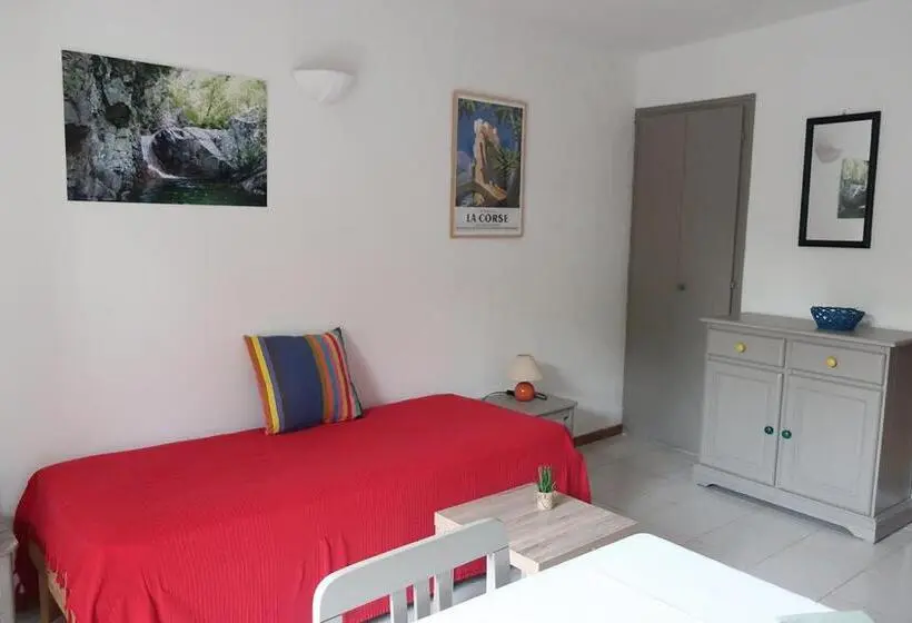 Villa 1 Makuuhuone, Domaine Bocca Di Feno