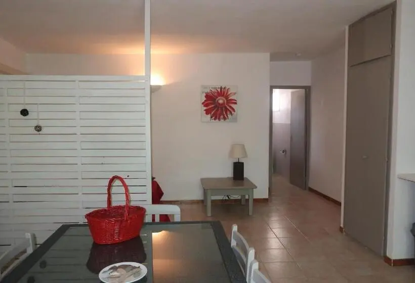 Villa 2 Makuuhuonetta, Domaine Bocca Di Feno