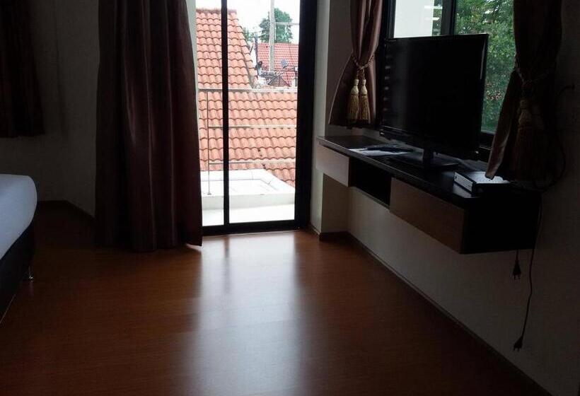 חדר סופריור, Narai Iyara Palace