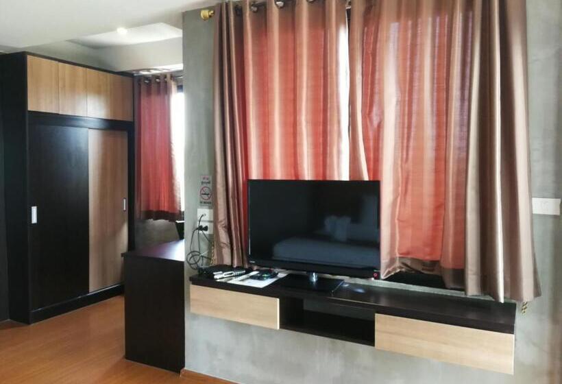 Quarto superior, Narai Iyara Palace