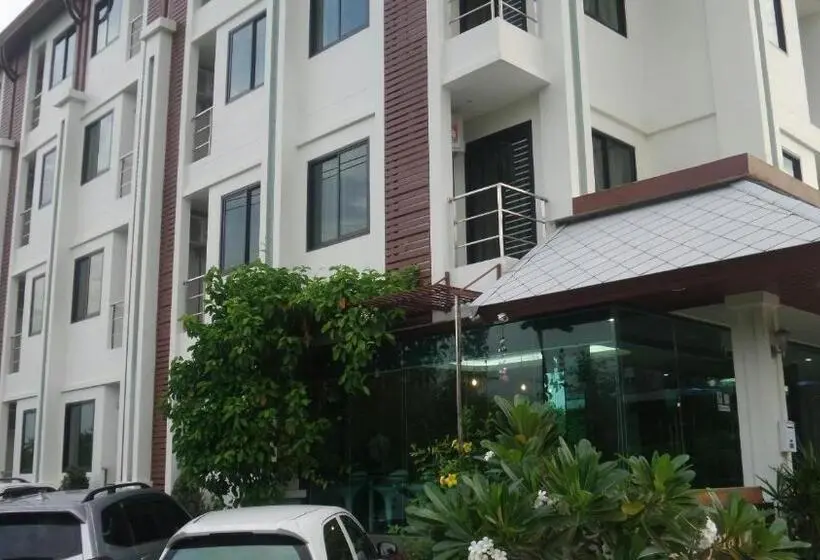 バルコニー付き１ベッドルームアパートメント, Narai Iyara Palace