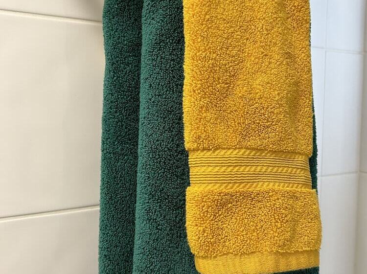 اتاق استاندارد سه نفره, Worth House