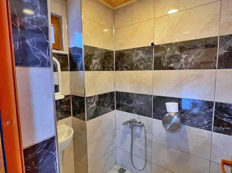 דירת קומפורט חדר שינה 1, Zeren Apart