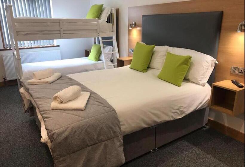 ジュニアスイート, All Seasons