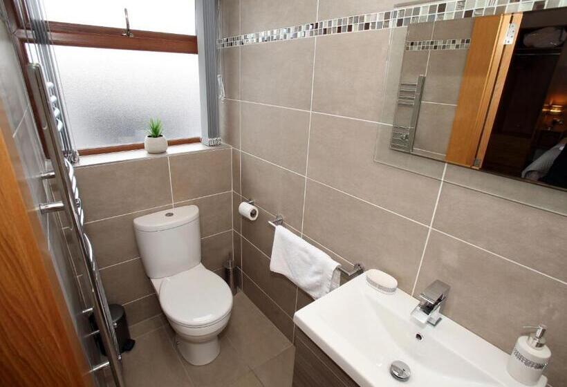 ジュニアスイート, All Seasons