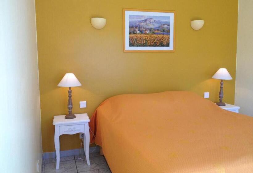 エコノミールーム, Mas La Cigalière