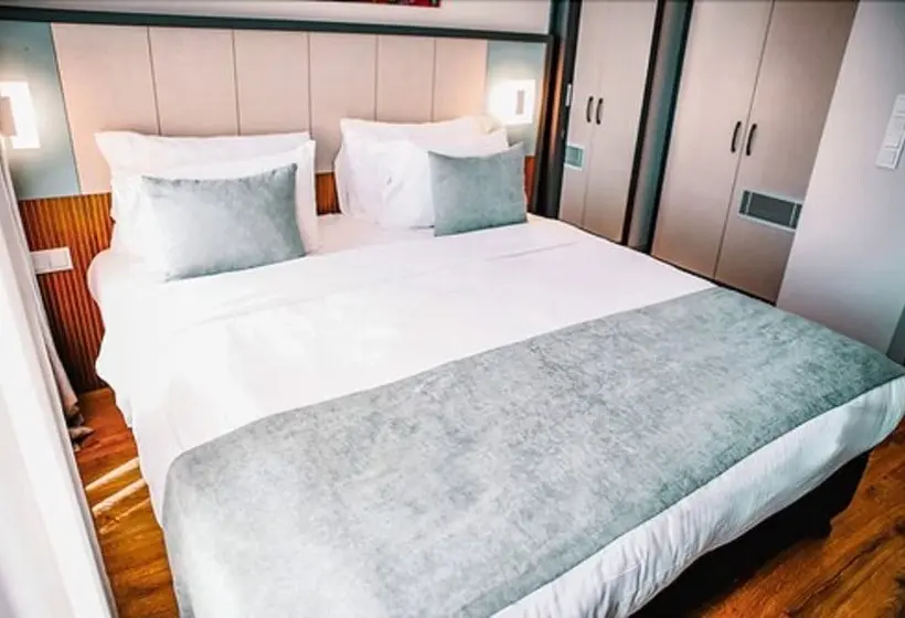 シティビューのスーペリアルーム, Juno Hotel Taksim