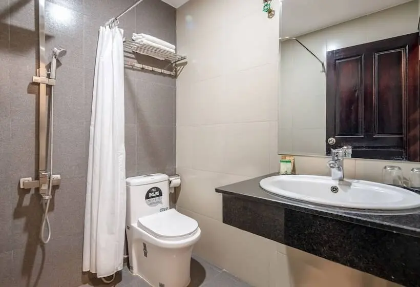 اتاق استاندارد, Phuong Dong Hotel And Apartment